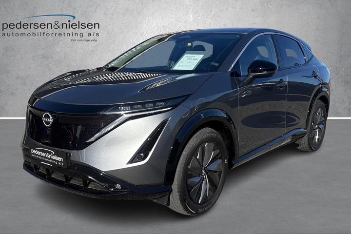 Grå Nissan Ariya fra 2026