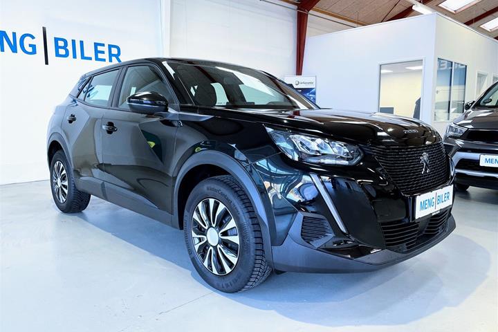 Sort Peugeot 2008 fra 2023