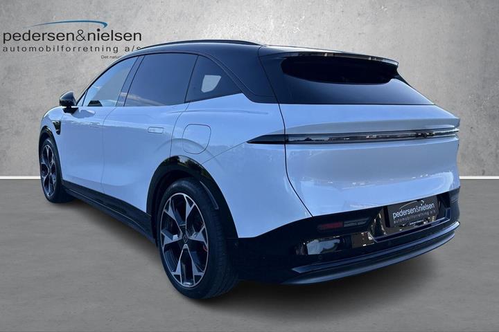 Hvid Zeekr 7X fra 2026