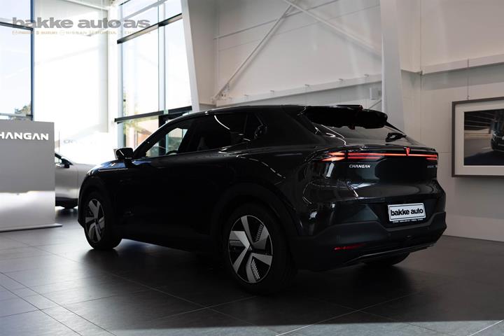 Sort Changan Deepal S05 fra 2026