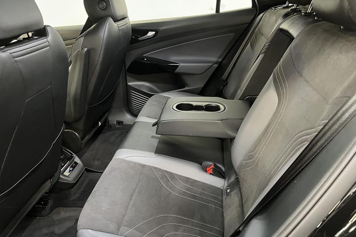 Sort VW ID.4 fra 2023