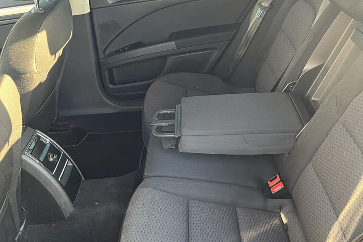 Brun Skoda SUPERB COMBI fra 2010