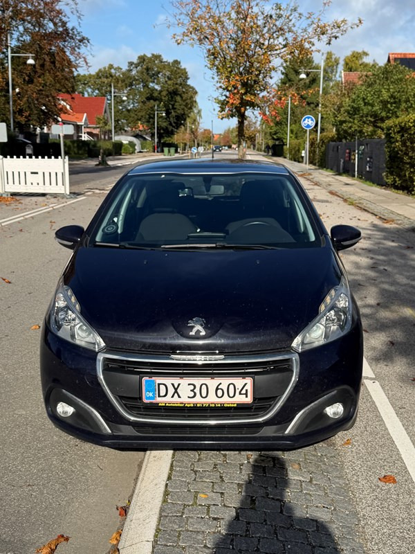 Peugeot 208 1.2 VTi 82 hk 5D