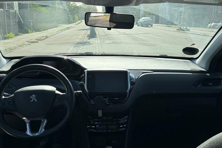 undefined Peugeot 208 fra 2016