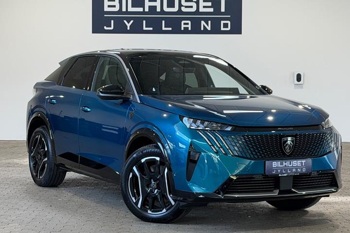 Blå Peugeot e-3008 fra 2025