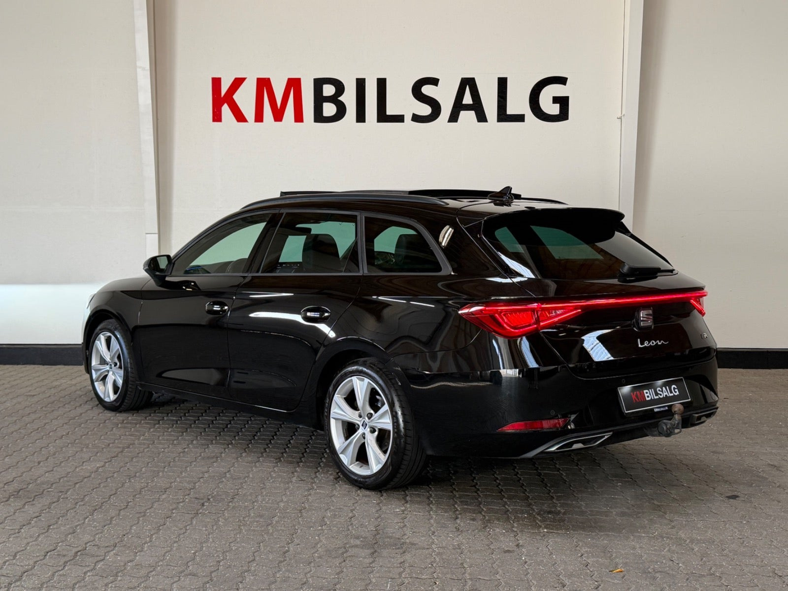 Sort Seat Leon fra 2021