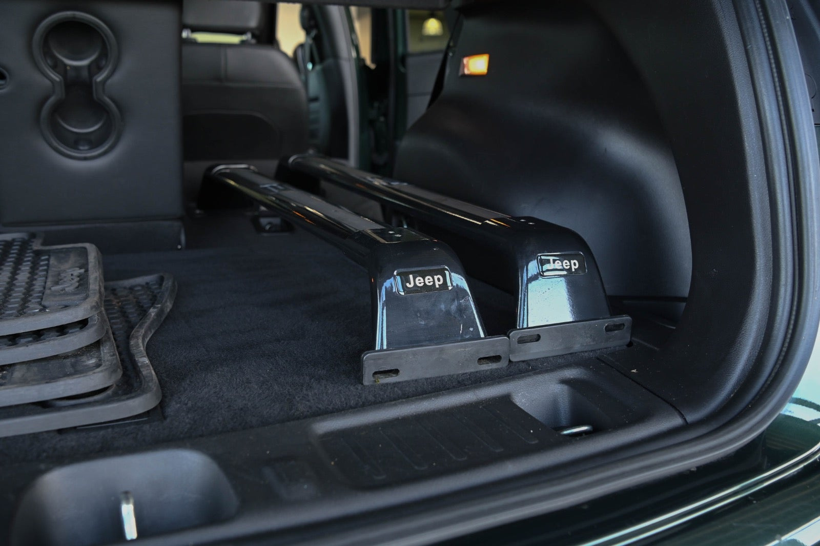 Grøn Jeep Compass fra 2021