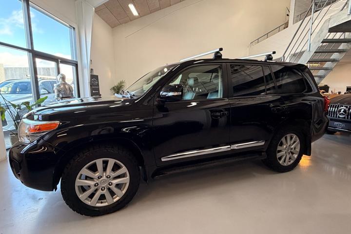 undefined Toyota Land Cruiser fra 2013