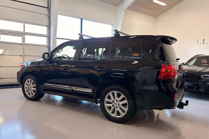 undefined Toyota Land Cruiser fra 2013