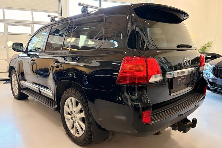 undefined Toyota Land Cruiser fra 2013
