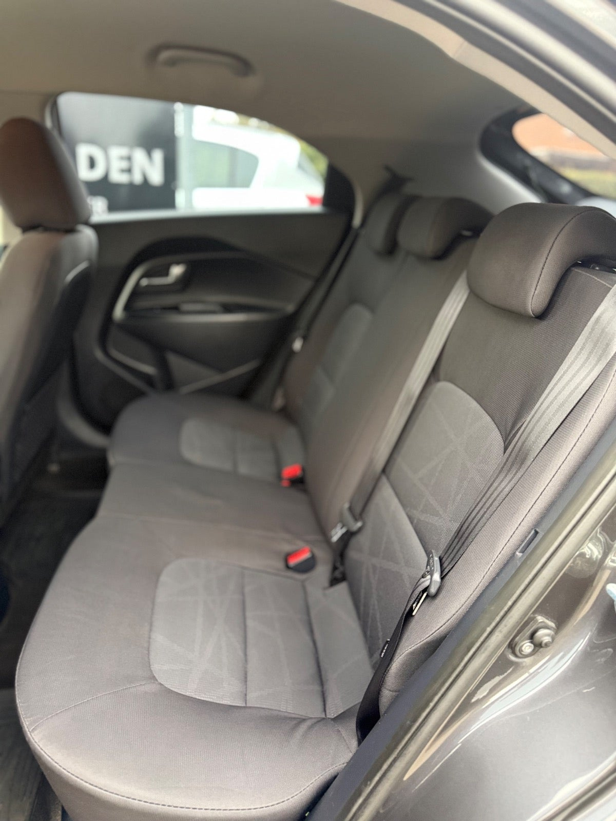 undefined Kia Rio fra 2014