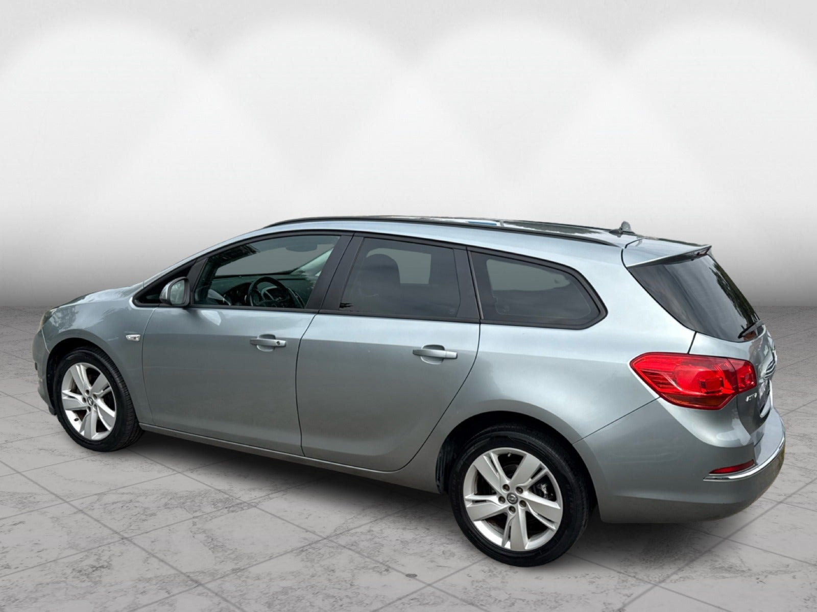 undefined Opel Astra fra 2015