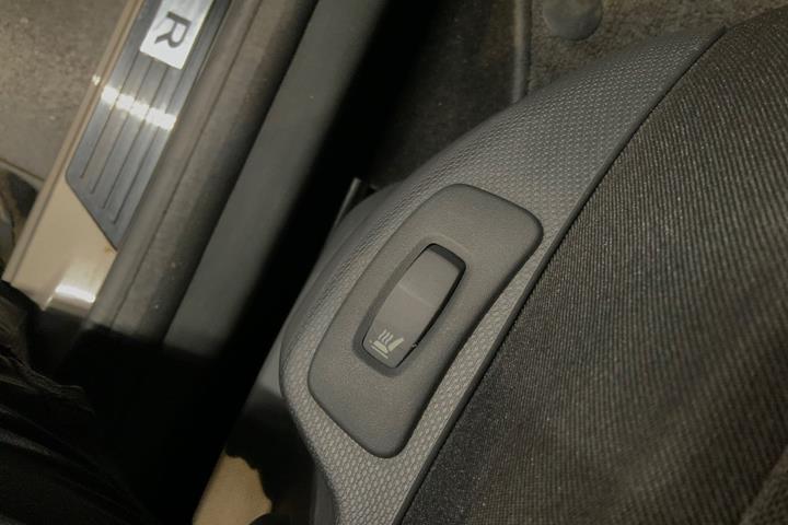 Beige Renault Captur fra 2013