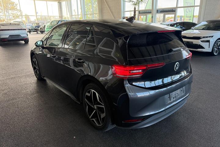 Grå VW ID.3 fra 2022