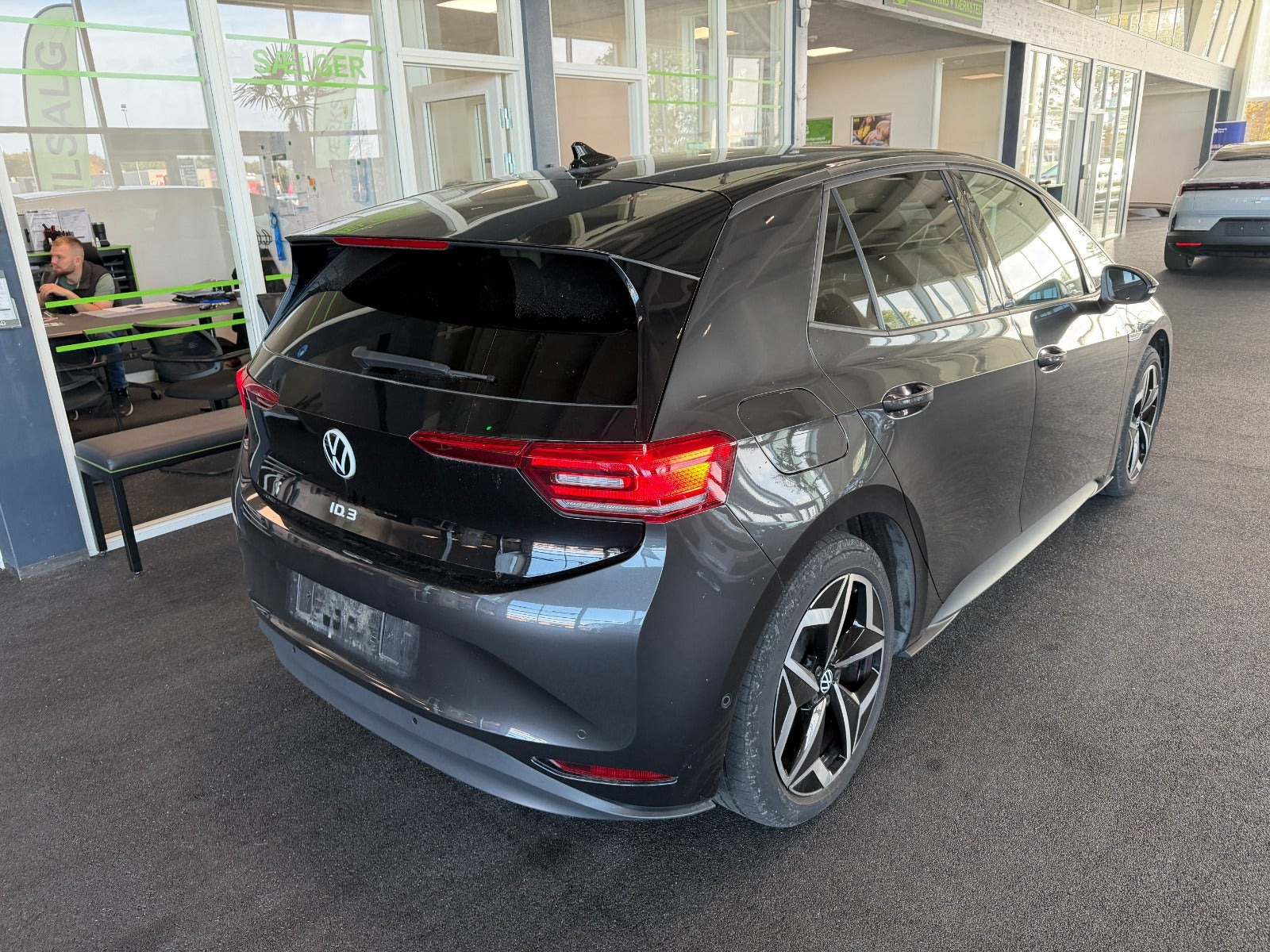 Grå VW ID.3 fra 2022