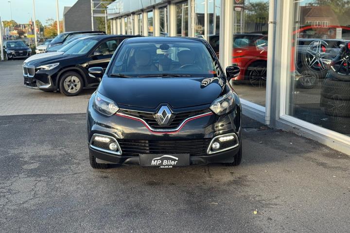 Sort Renault Captur fra 2016