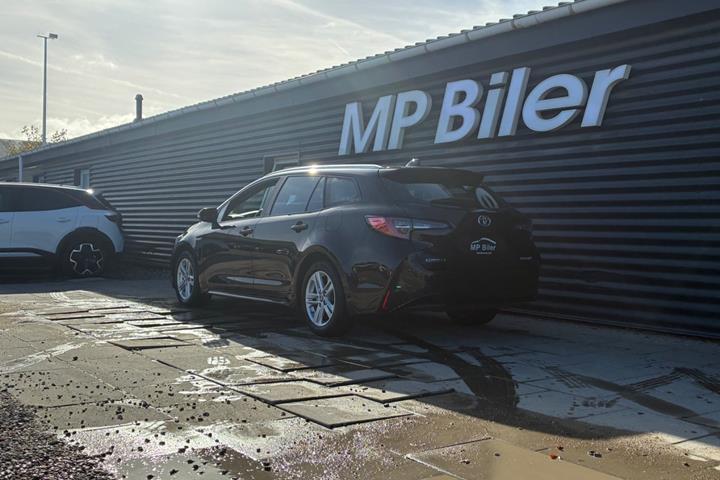 Sort Toyota Corolla fra 2019