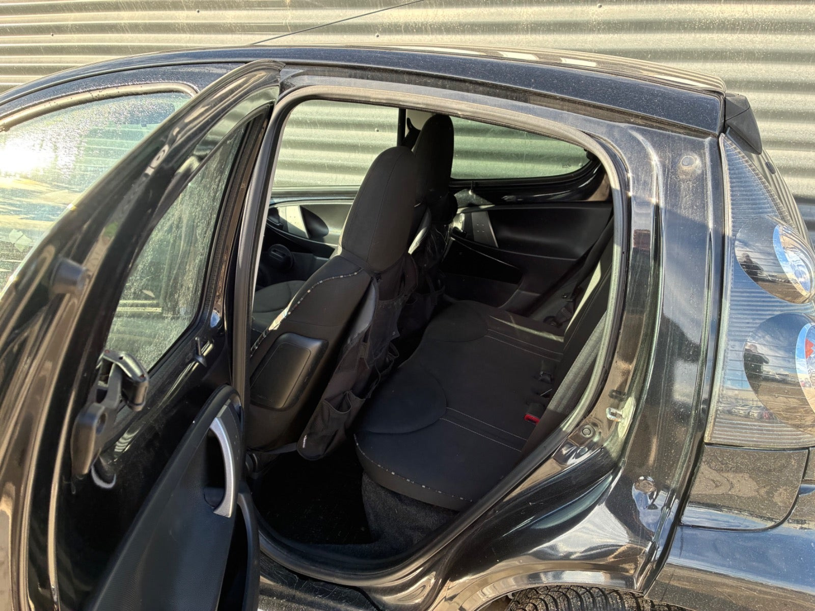 Sort Citroën C1 fra 2014