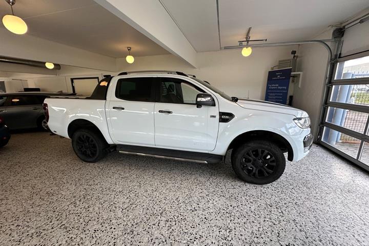 Hvid Ford Ranger fra 2019
