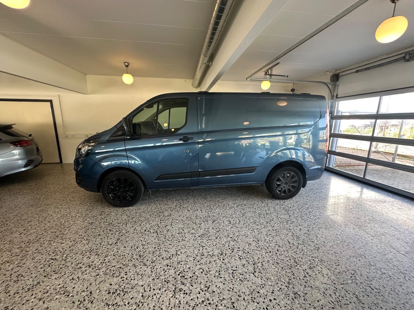 undefined Ford Transit Custom 300 L1 fra 2021