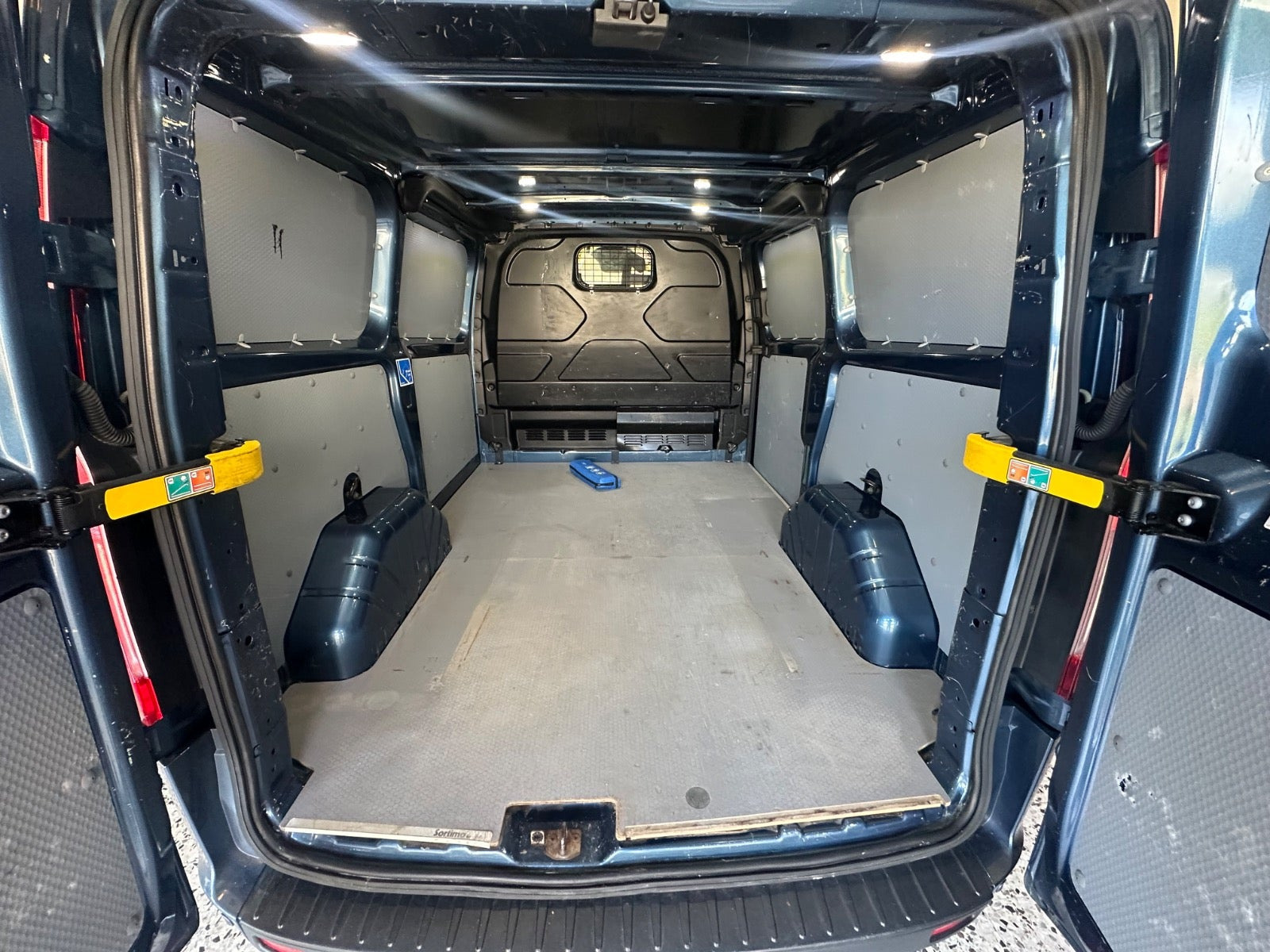undefined Ford Transit Custom 300 L1 fra 2021