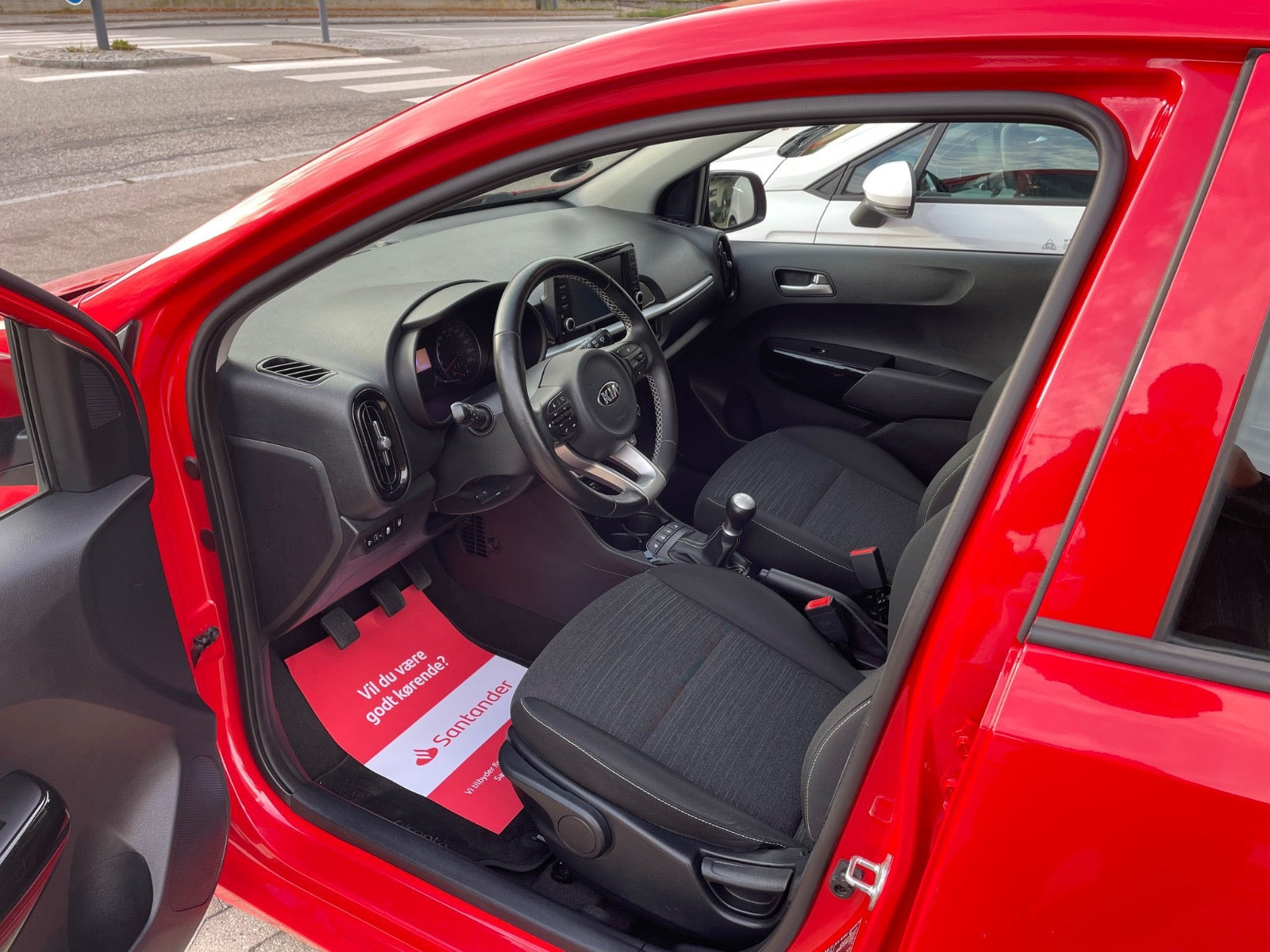 Rød Kia Picanto fra 2019