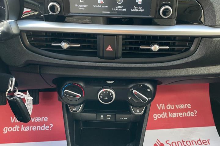 Rød Kia Picanto fra 2019