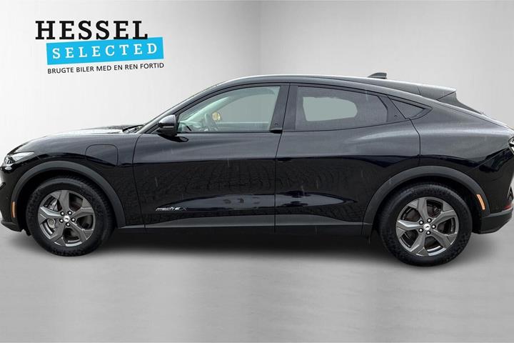 Sort Ford Mustang Mach-E fra 2022
