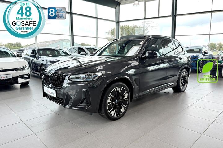 Grå BMW iX3 fra 2023
