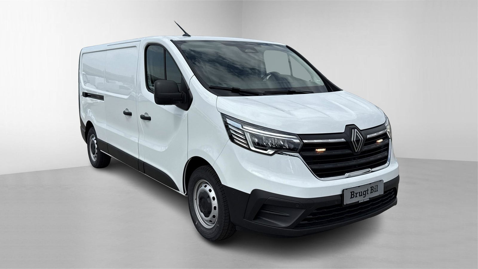 Hvid Renault Trafic fra 2025