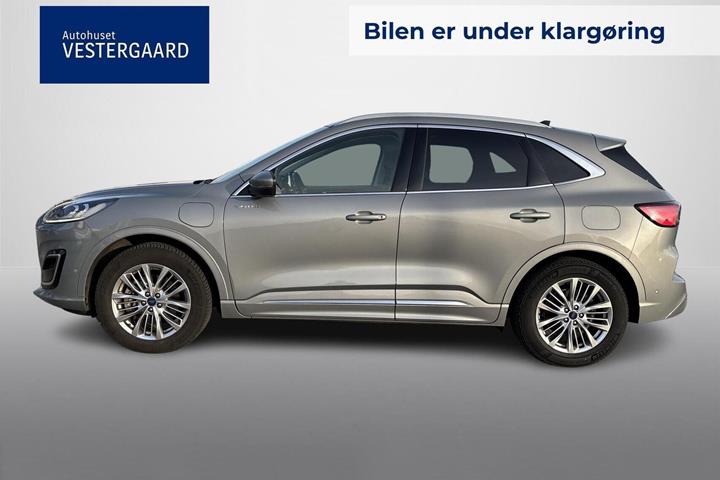 Grå Ford Kuga fra 2021