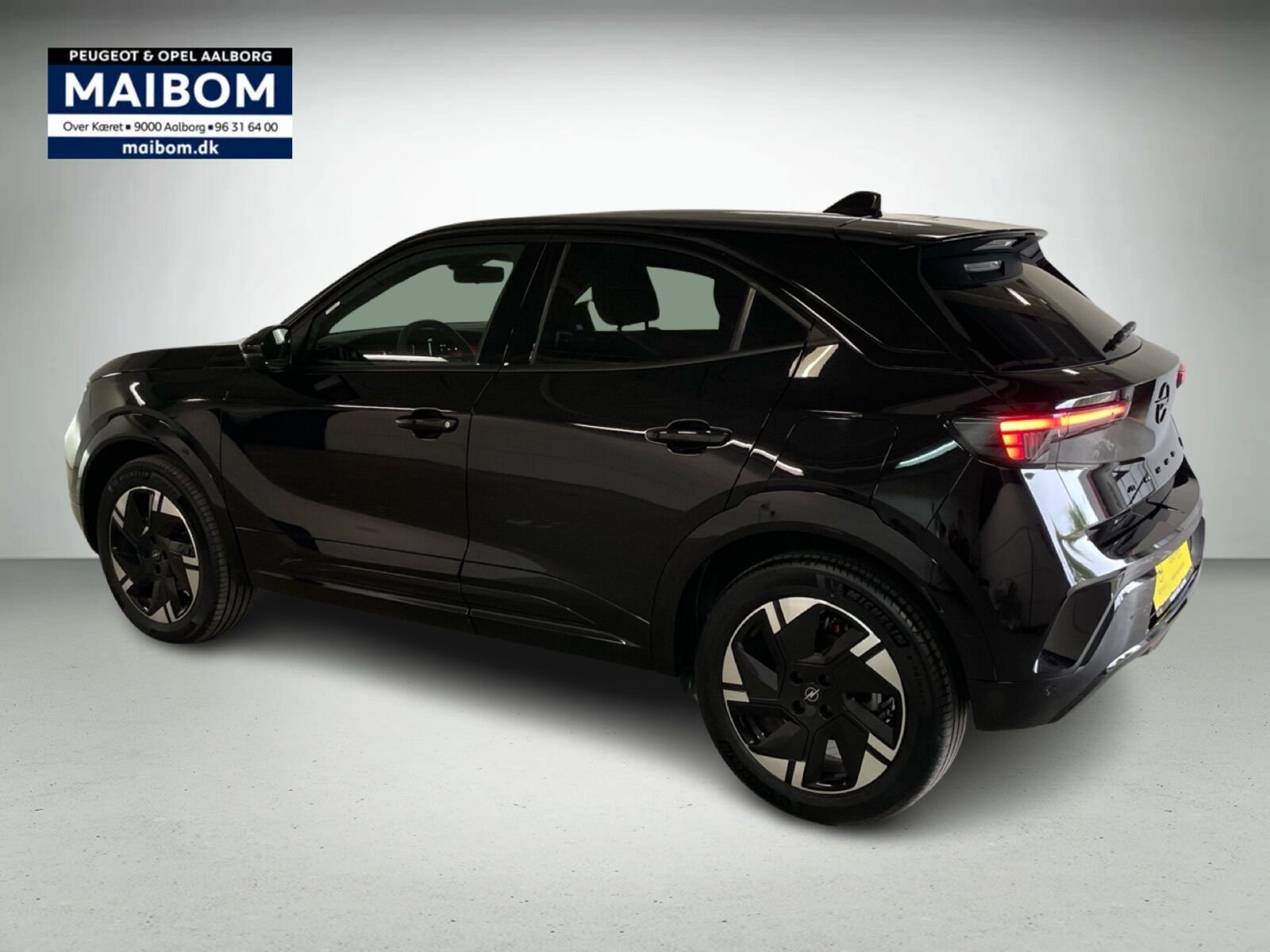 Sort Opel Mokka-e fra 2025