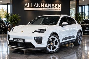 Porsche Macan 4