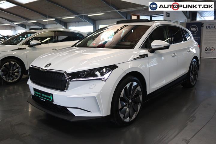 Hvid Skoda Enyaq fra 2021