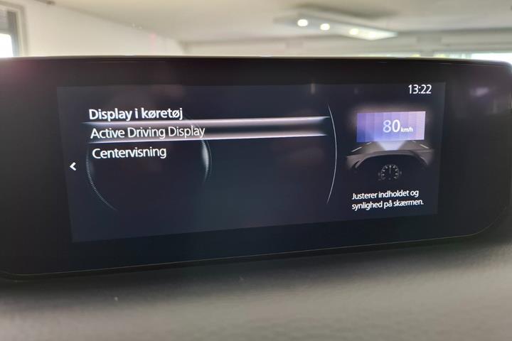 Hvid Mazda MX-30 fra 2021