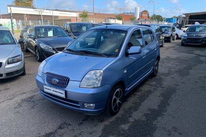 Blå Kia Picanto fra 2006