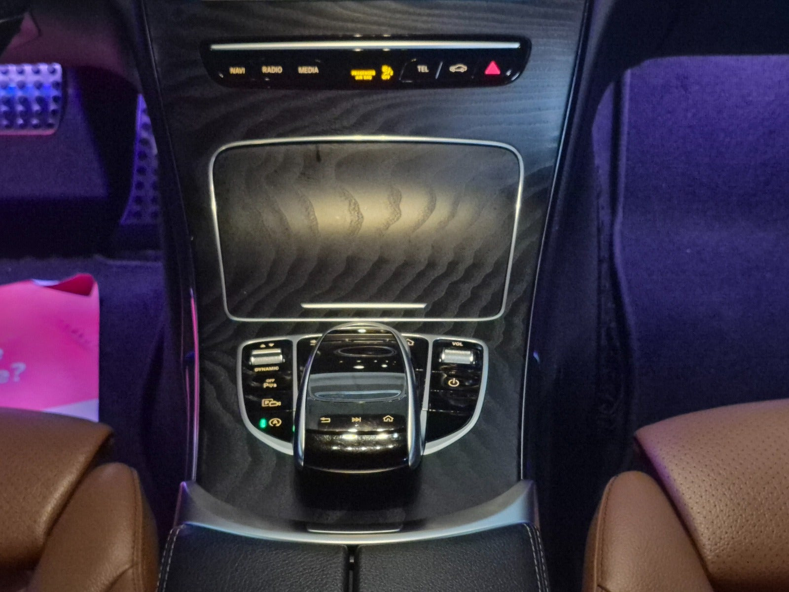 Sort Mercedes C200 fra 2019
