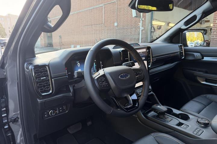 Grå Ford Ranger fra 2026