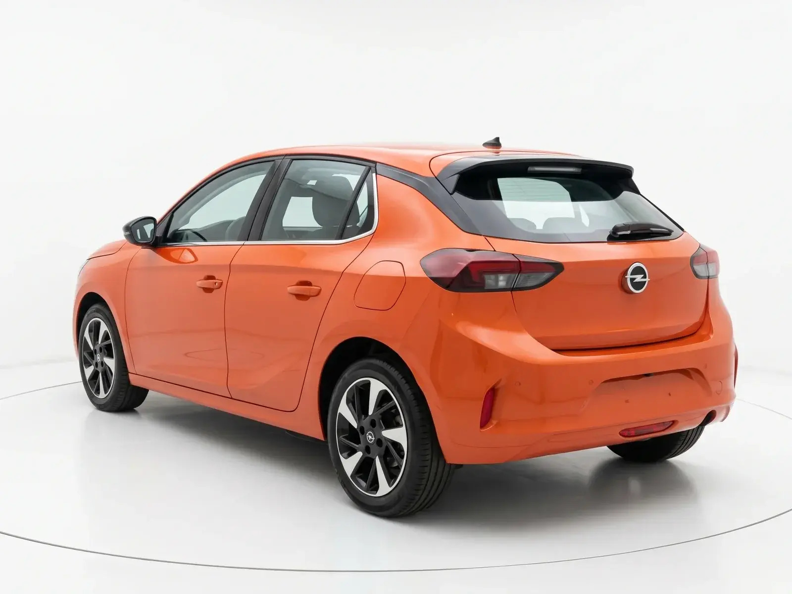 Orange Opel Corsa-e fra 2023