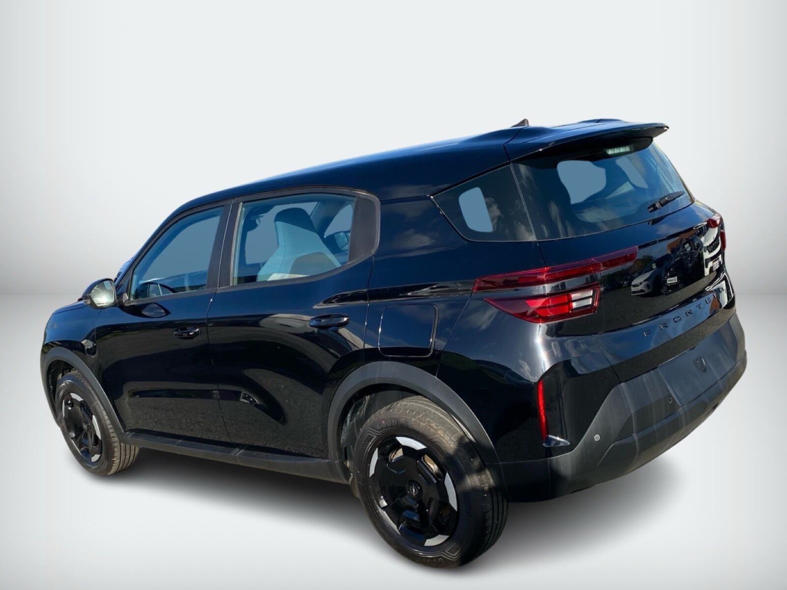 Sort Opel Frontera fra 2025