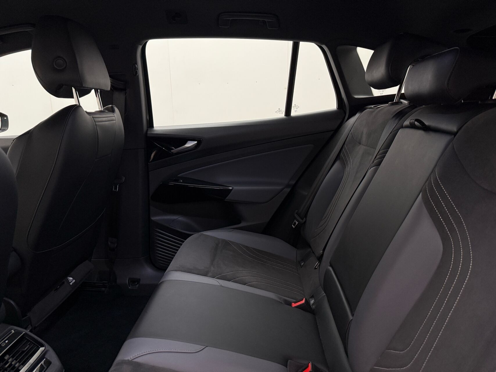 Sort VW ID.4 fra 2023