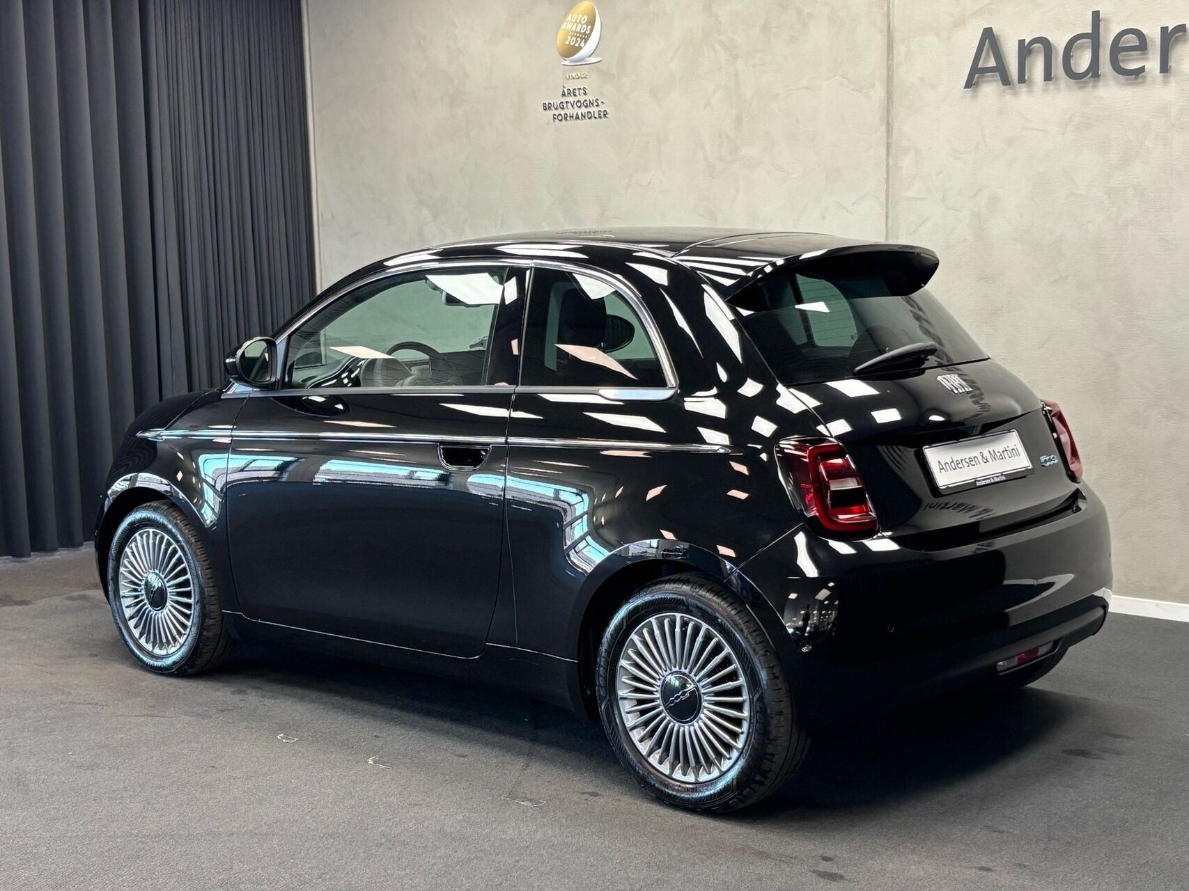 Sort Fiat 500e fra 2023