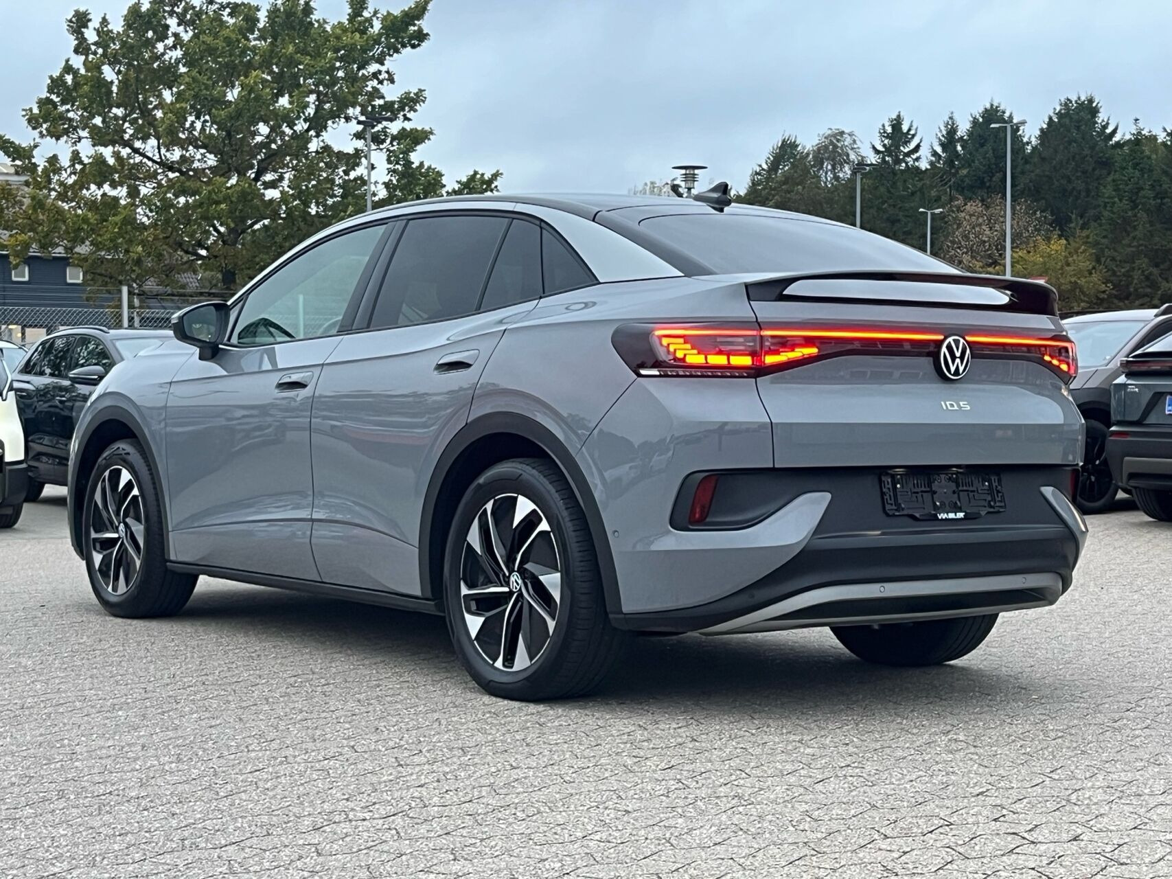 Grå VW ID.5 fra 2024