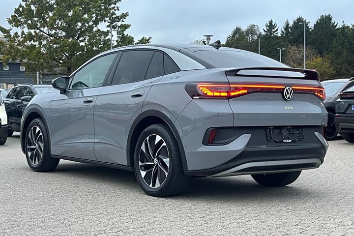 Grå VW ID.5 fra 2024