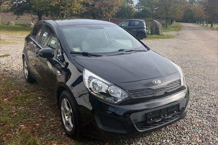 undefined Kia Rio fra 2013