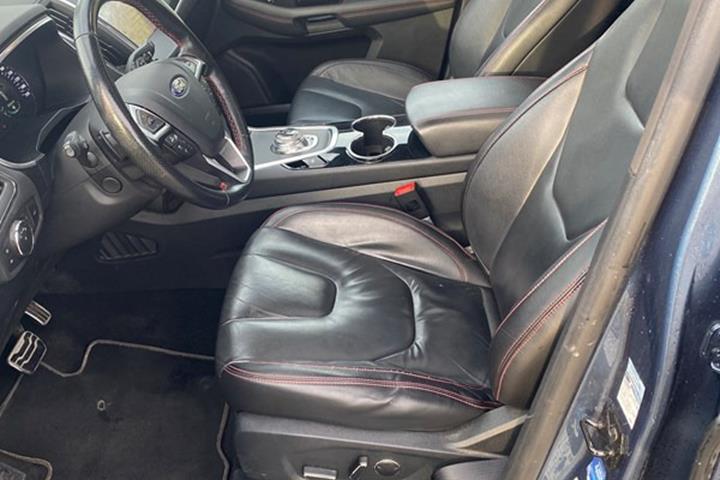 undefined Ford S-MAX fra 2019