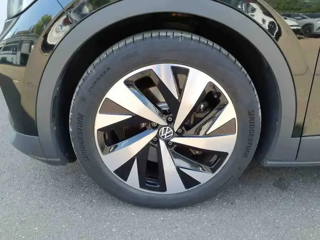 Sort VW ID.4 fra 2023