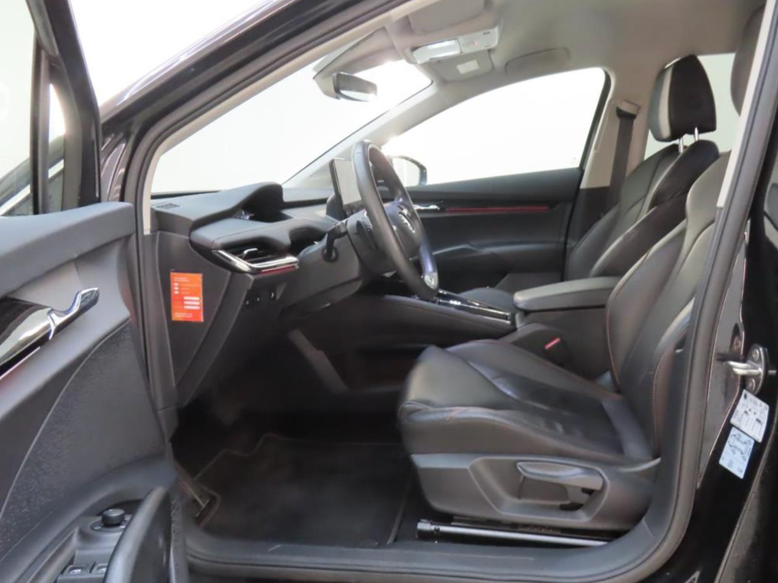 Sort Skoda Enyaq fra 2021