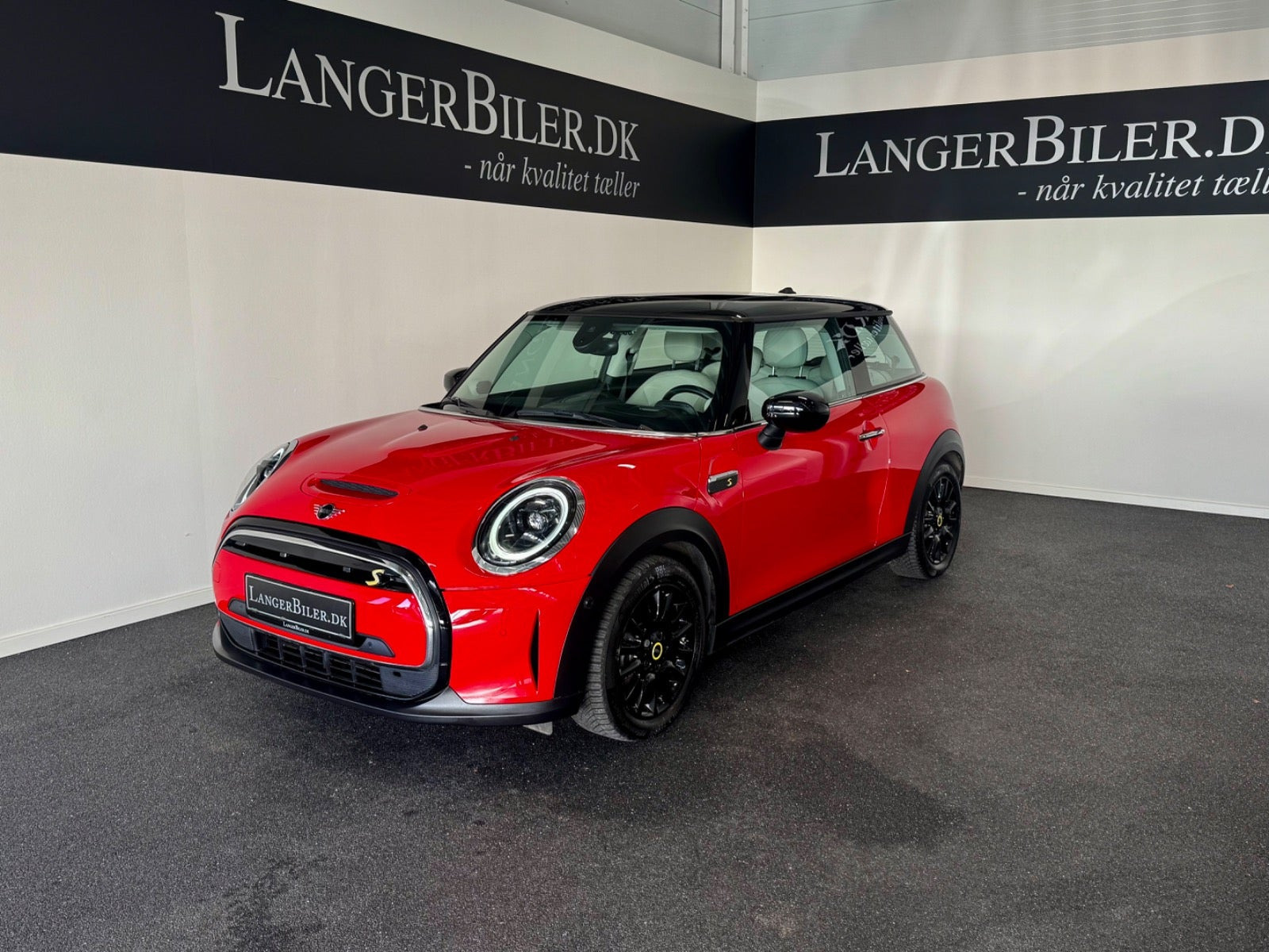 Mini Cooper SE Yours Trim