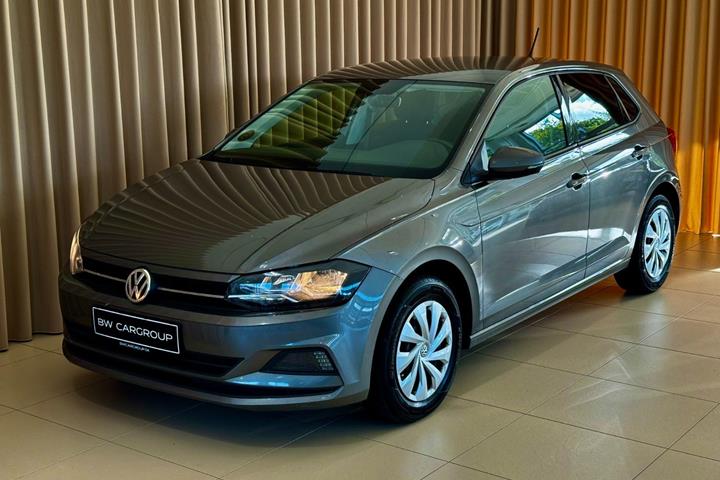 Grå VW Polo fra 2018